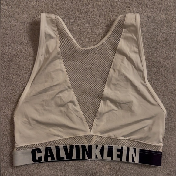 Calvin Klein ID Unlined High neck Bralette & Matching Unlined Bikini Panty - SM - Picture 3 of 8